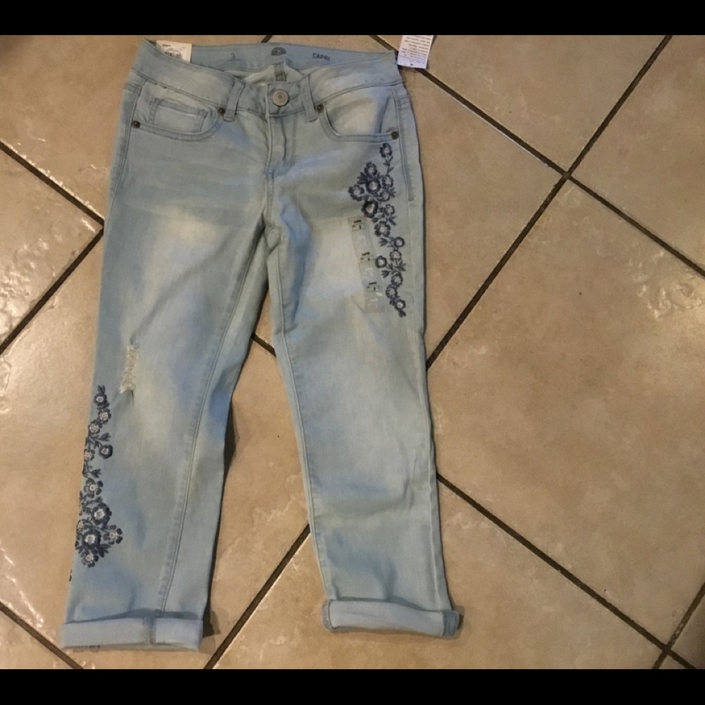 Junior’s jeans